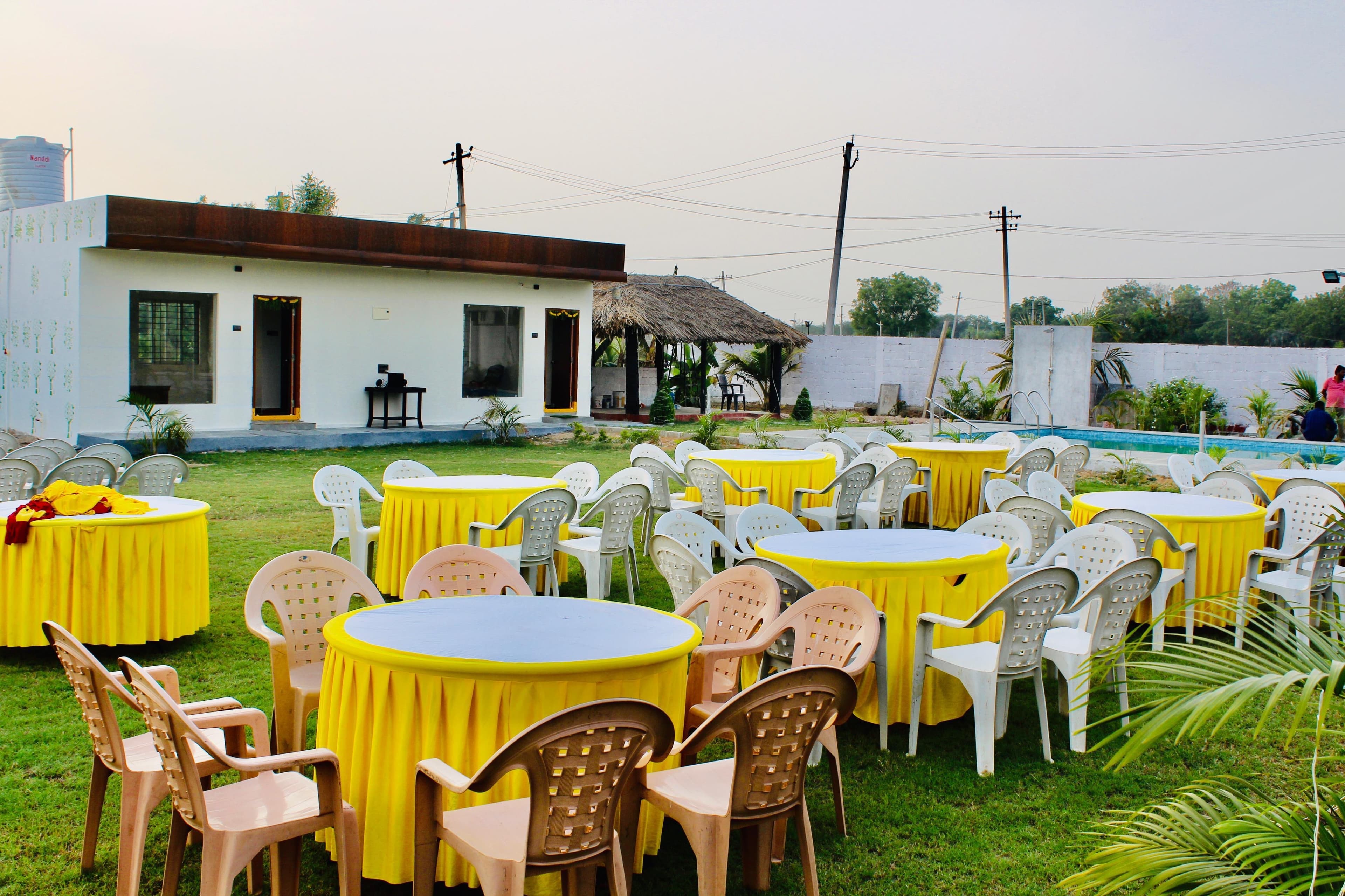 APR Botanica, private farmhouse in Moinabad, Hyderabad – photo 12