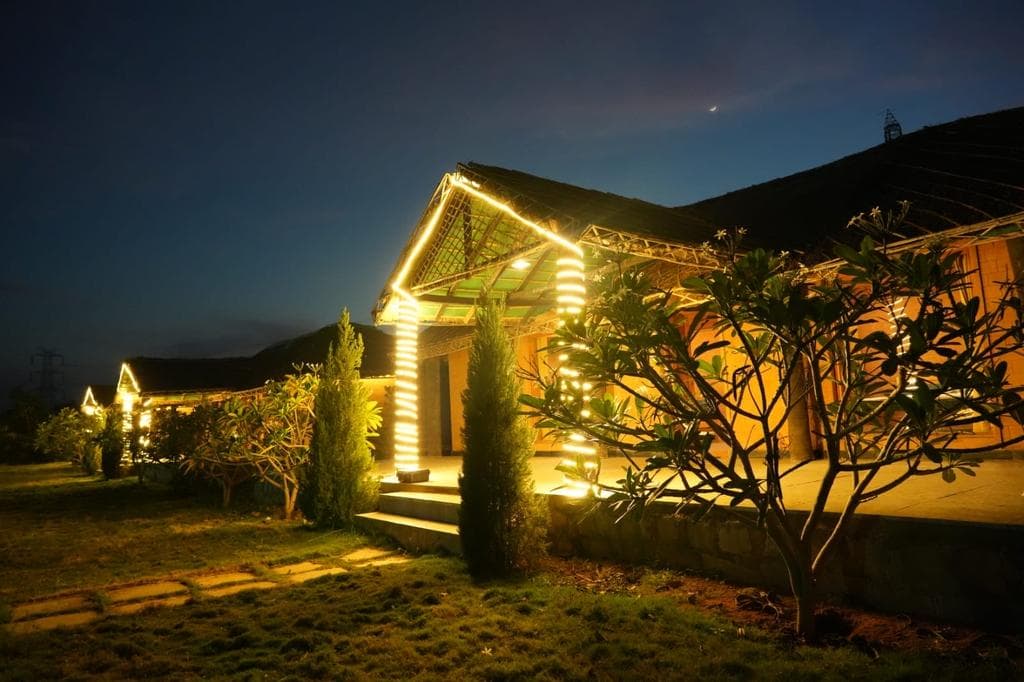 Wood Aura Farmhouse, private farmhouse in Chevella, Hyderabad – photo 5