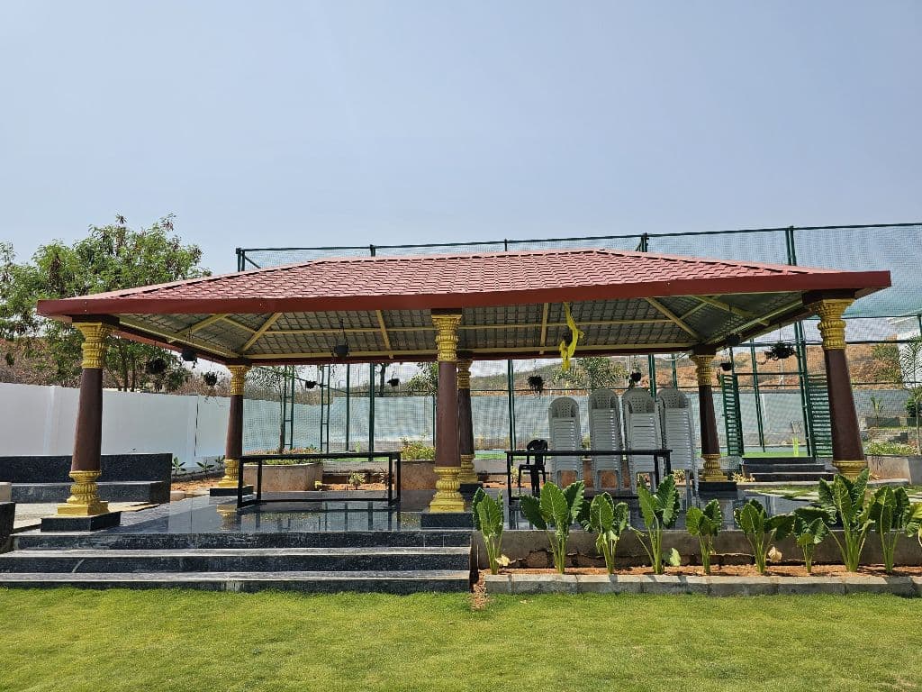 PJ Green Castle, private farmhouse in Kadthal, Hyderabad – photo 12