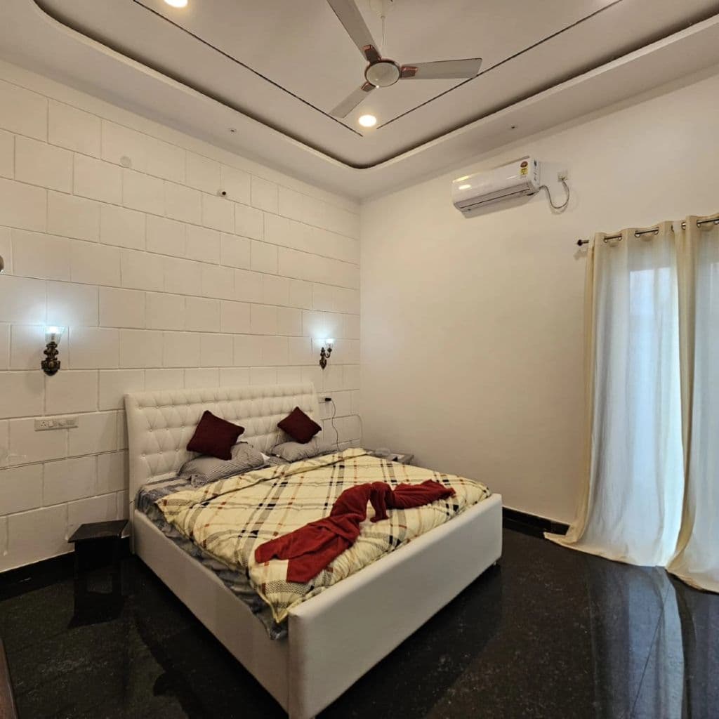 PJ Green Castle, private farmhouse in Kadthal, Hyderabad – photo 3