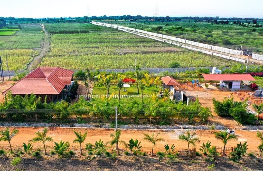Pure Atmos Farms, private farmhouse in Maheshwaram, Hyderabad – photo 4