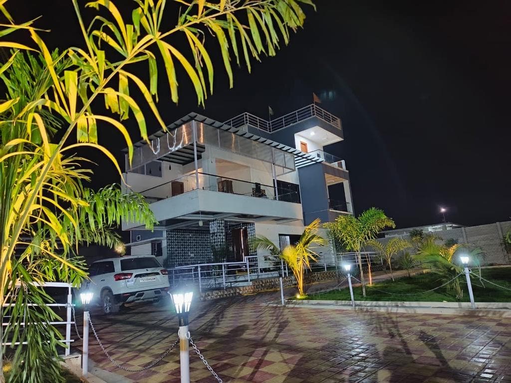 Aurora Lucky Exotica, private farmhouse in Kothur, Hyderabad – photo 3