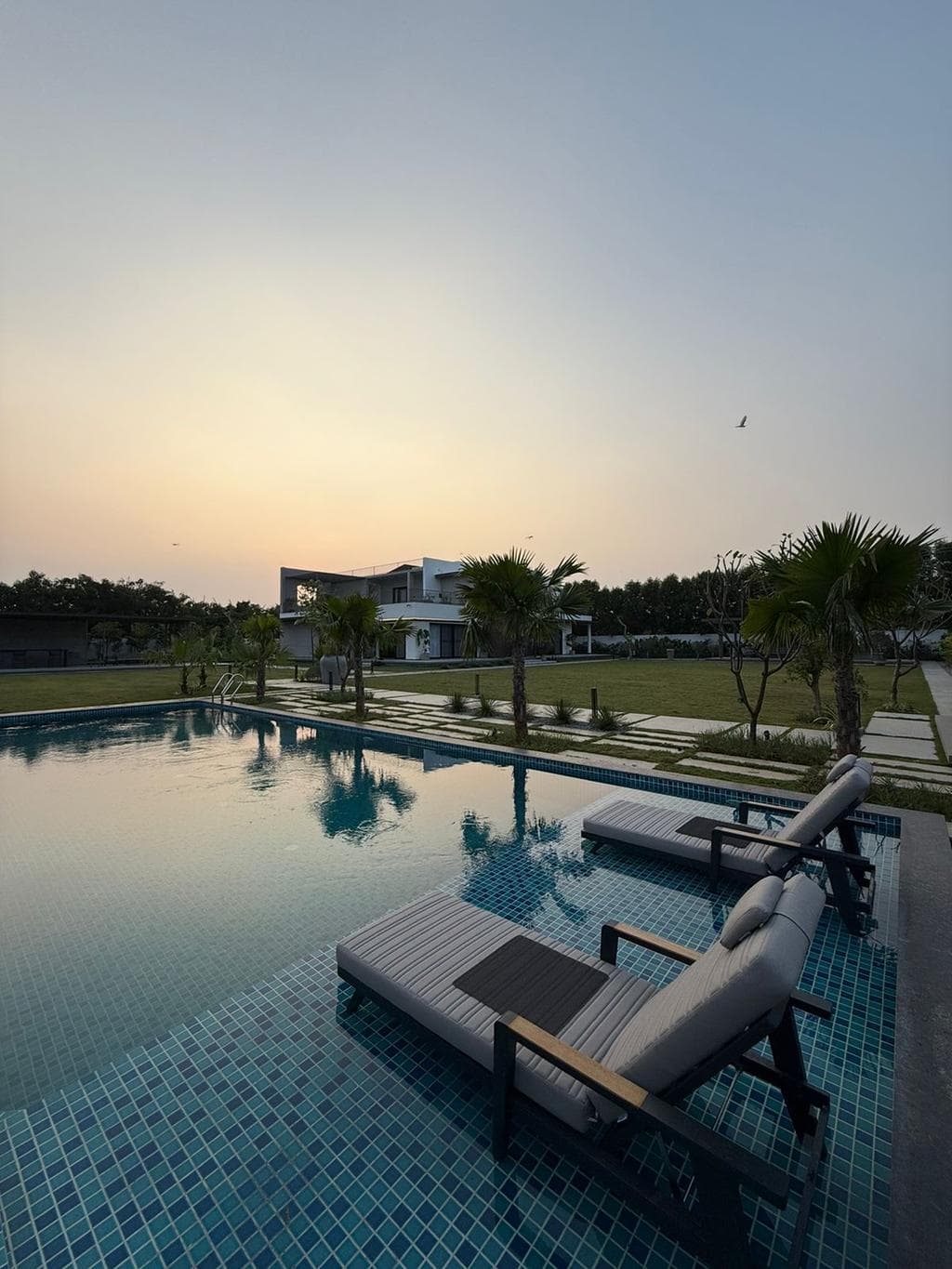 Mellon Villa, private farmhouse in Moinabad, Hyderabad – photo 13