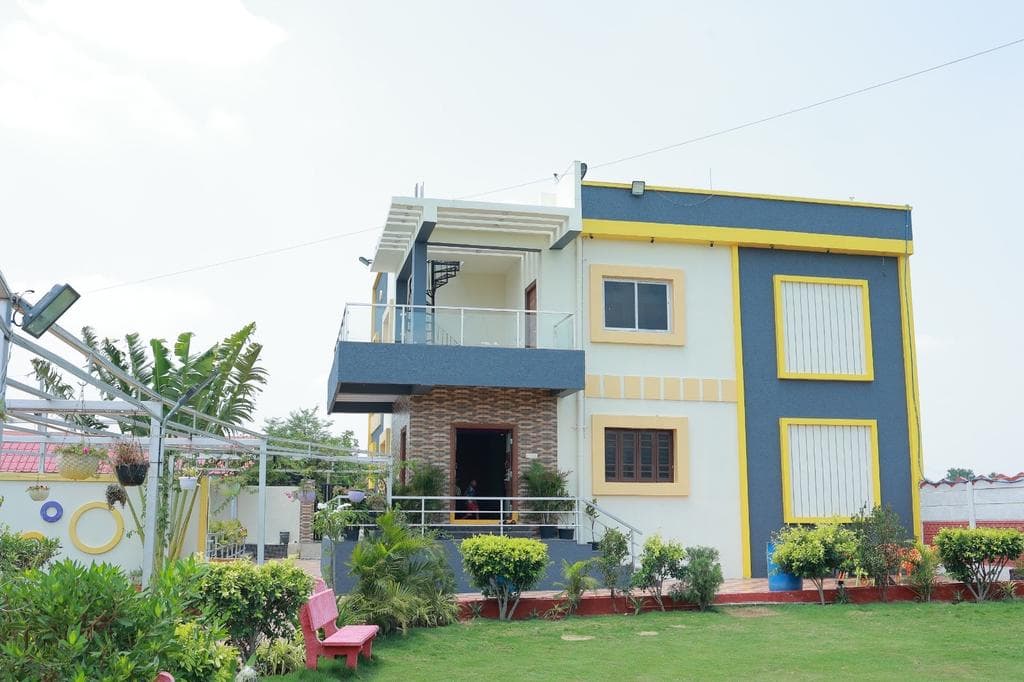 Siri Green Acres Farmhouse, private farmhouse in Moinabad, Hyderabad