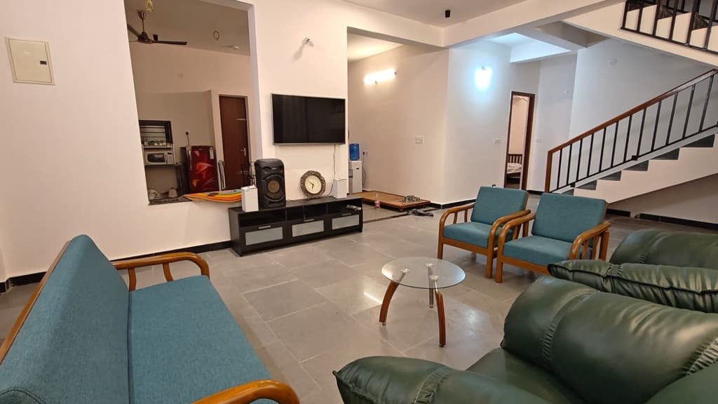 Vinushri Signature Estates, private farmhouse in Shamirpet, Hyderabad – photo 8