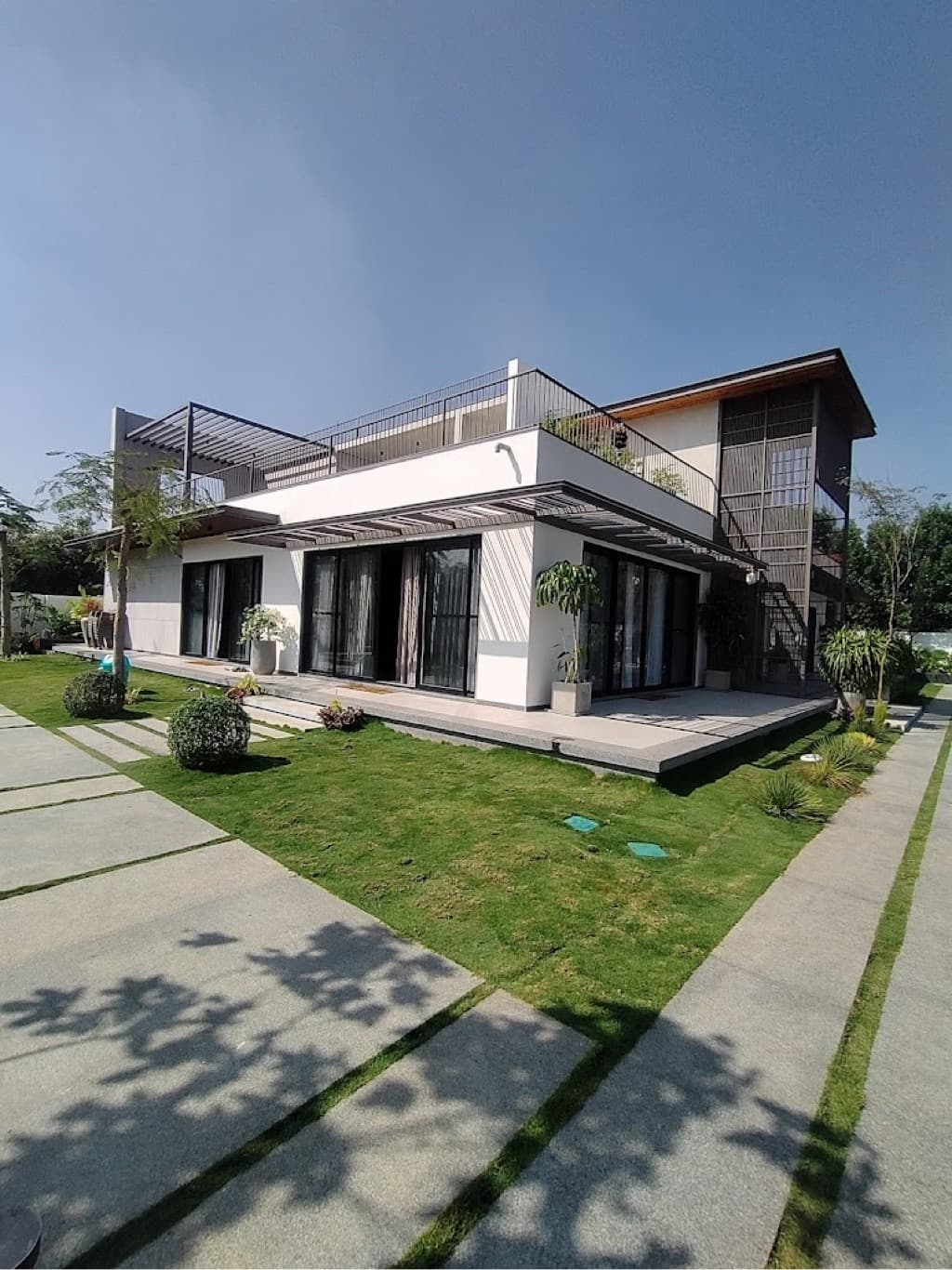 Mellon Villa, private farmhouse in Moinabad, Hyderabad – photo 14