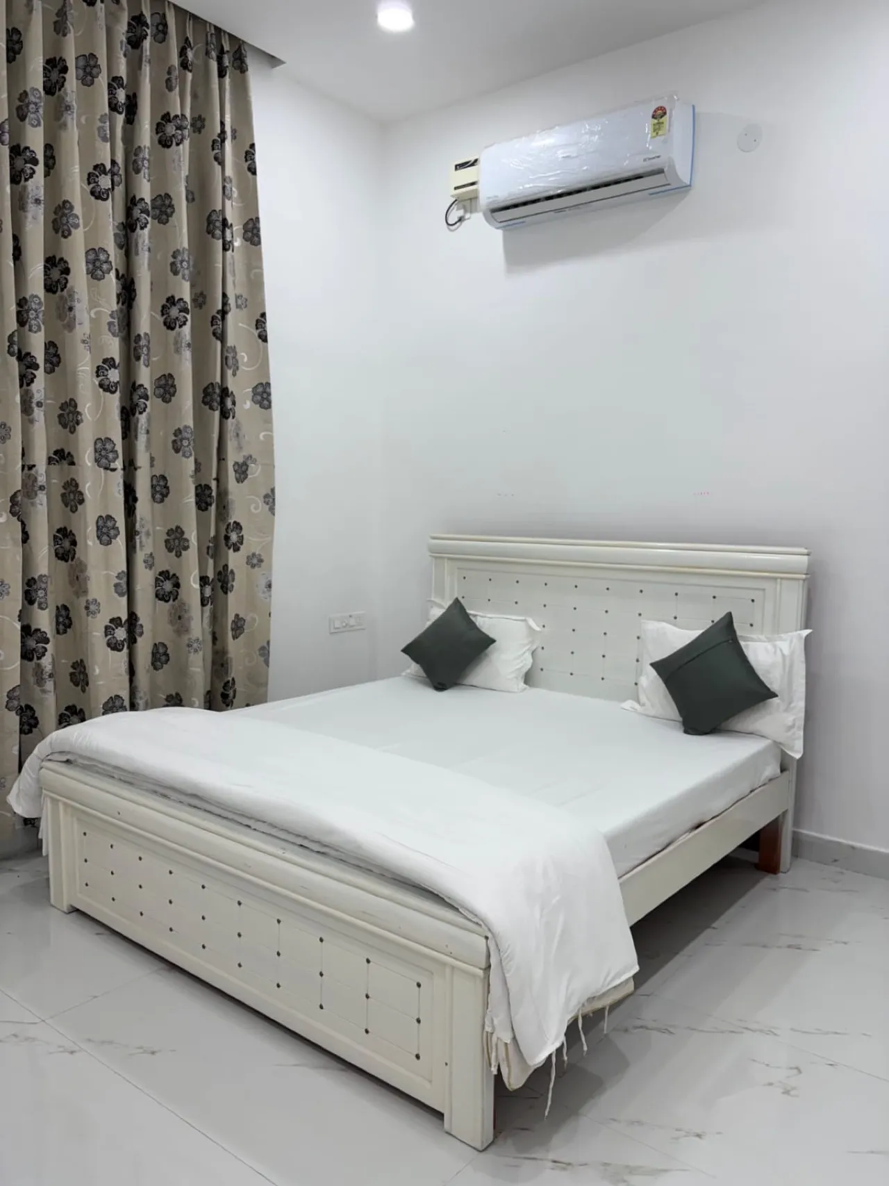 KK Palace, private farmhouse in Moinabad, Hyderabad – photo 5