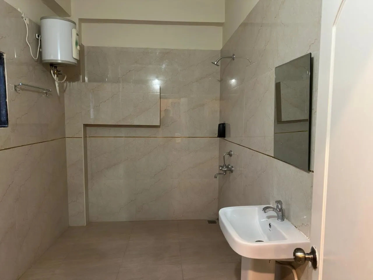 The Orchids FarmHouse, private farmhouse in Moinabad, Hyderabad – photo 12