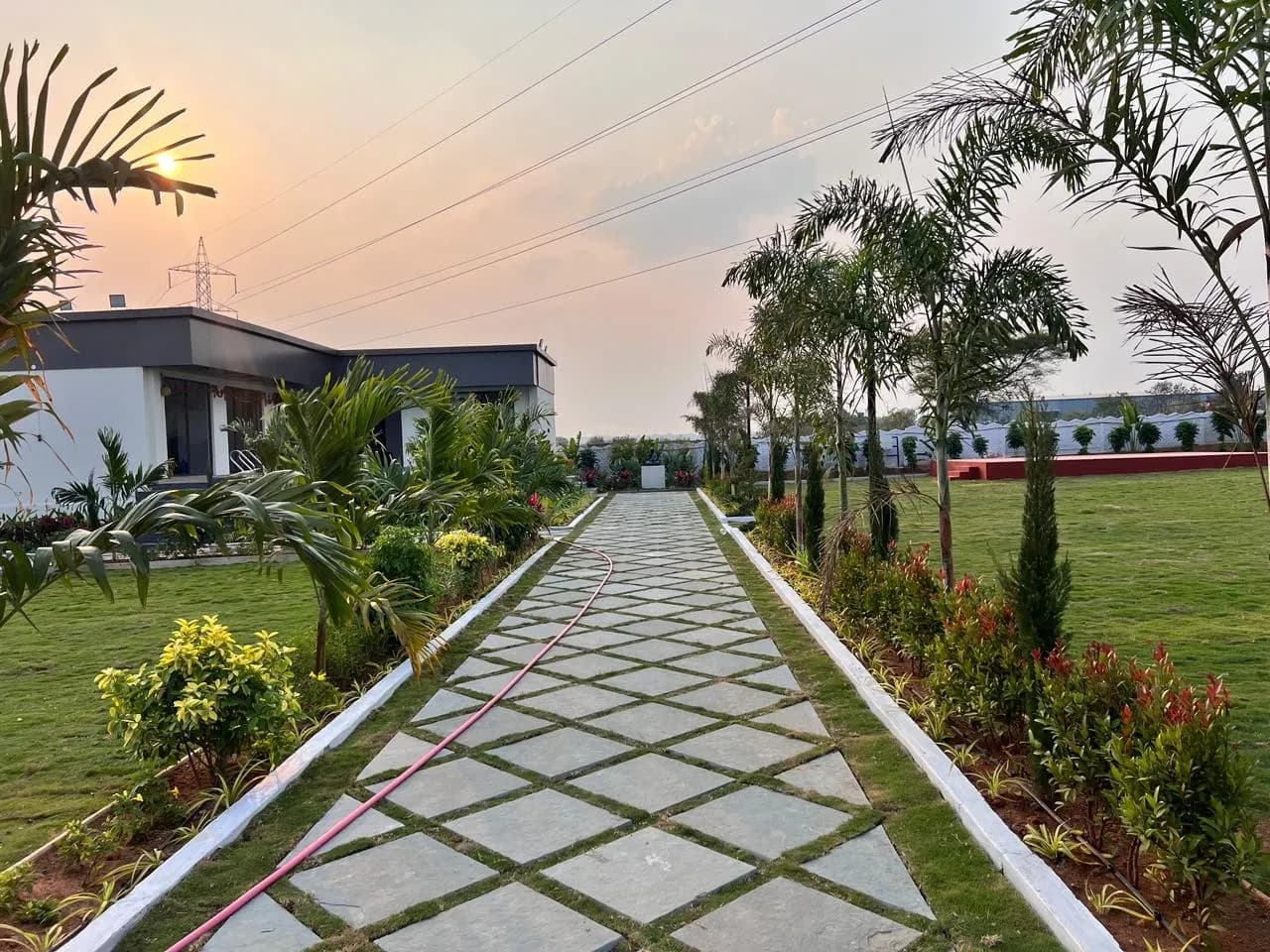 Pond Springs Retreat, private farmhouse in Keesara, Hyderabad – photo 12