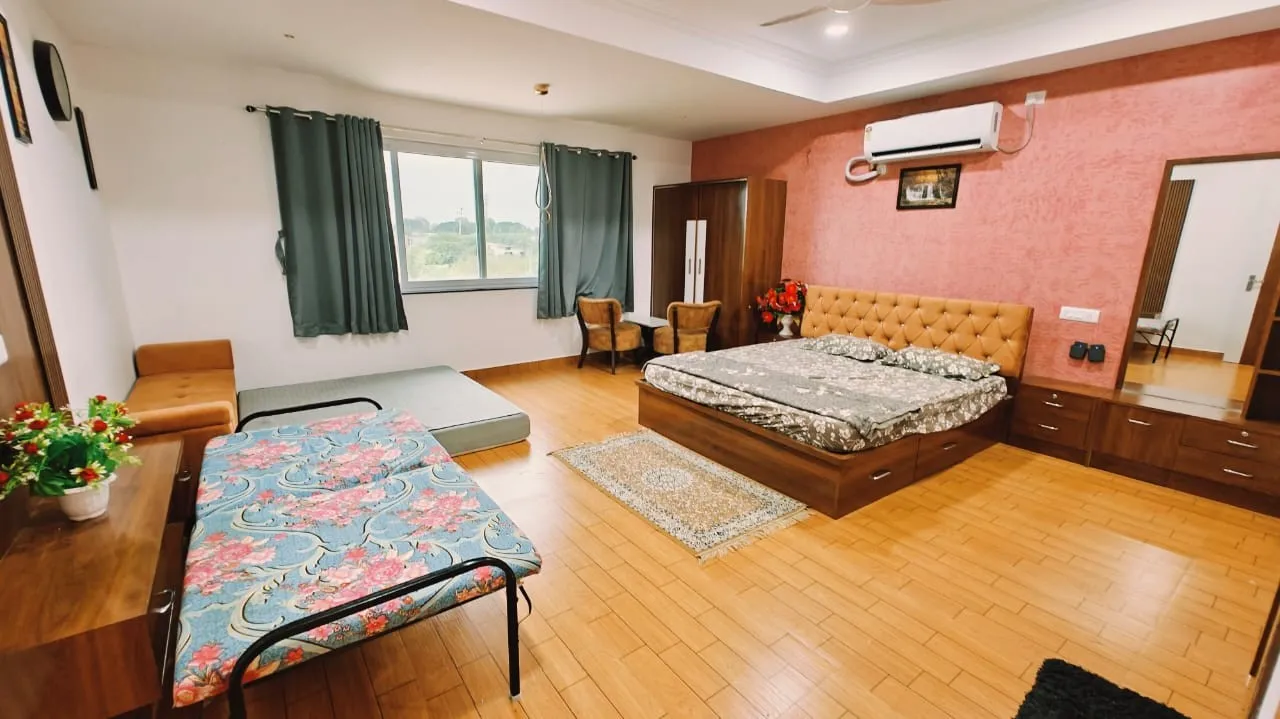 AV Farm stay, private farmhouse in Moinabad, Hyderabad – photo 4