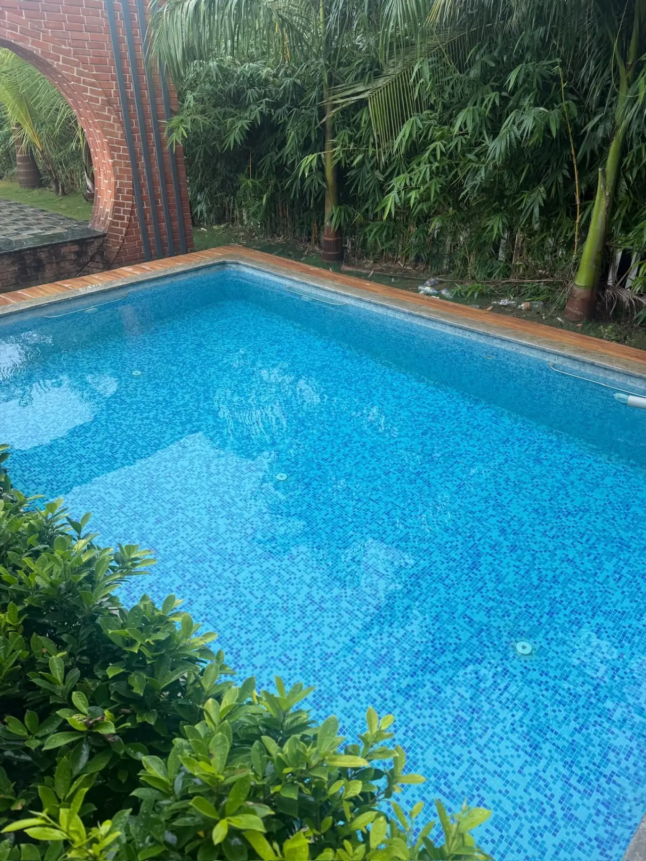 wooden escape, private farmhouse in Moinabad, Hyderabad – photo 6