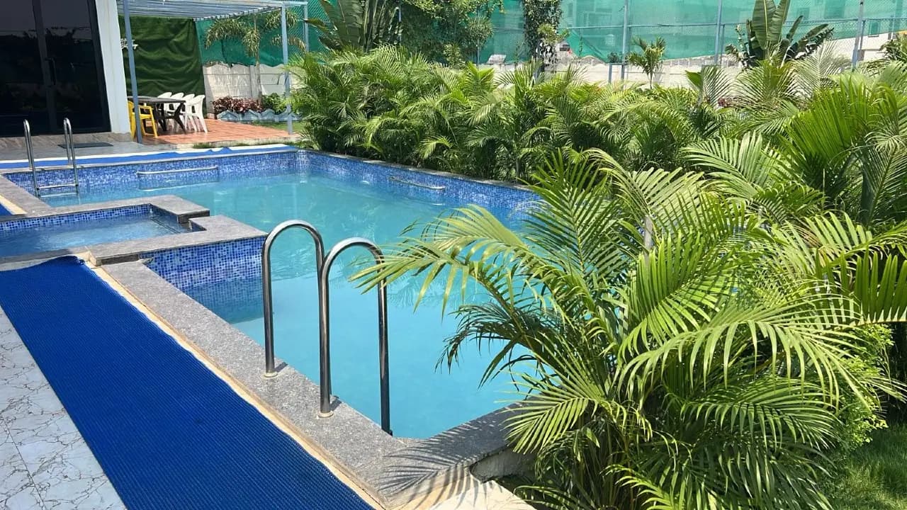 Brownie farm stay, private farmhouse in Pedda Amberpet, Hyderabad – photo 2