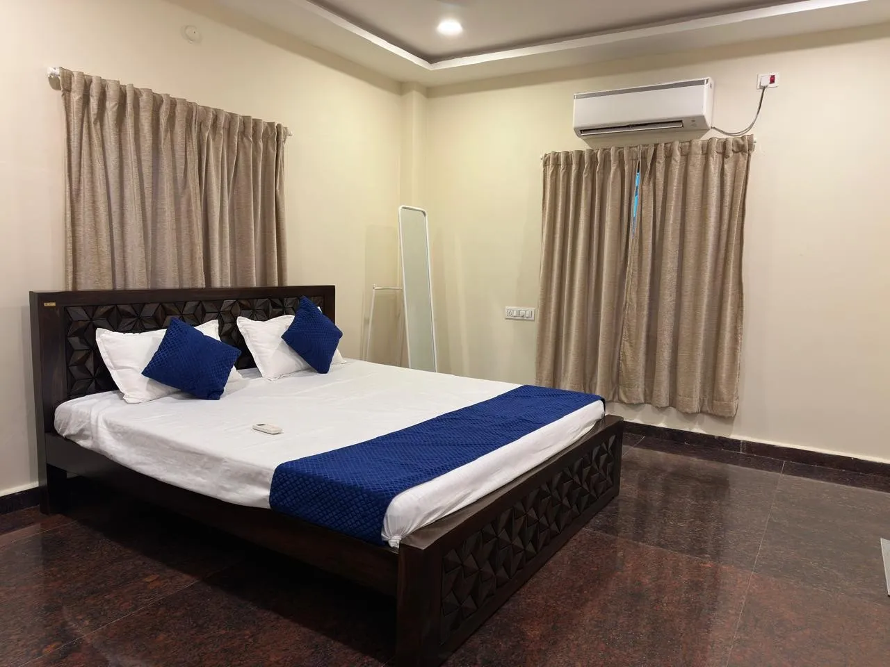 The Orchids FarmHouse, private farmhouse in Moinabad, Hyderabad – photo 2
