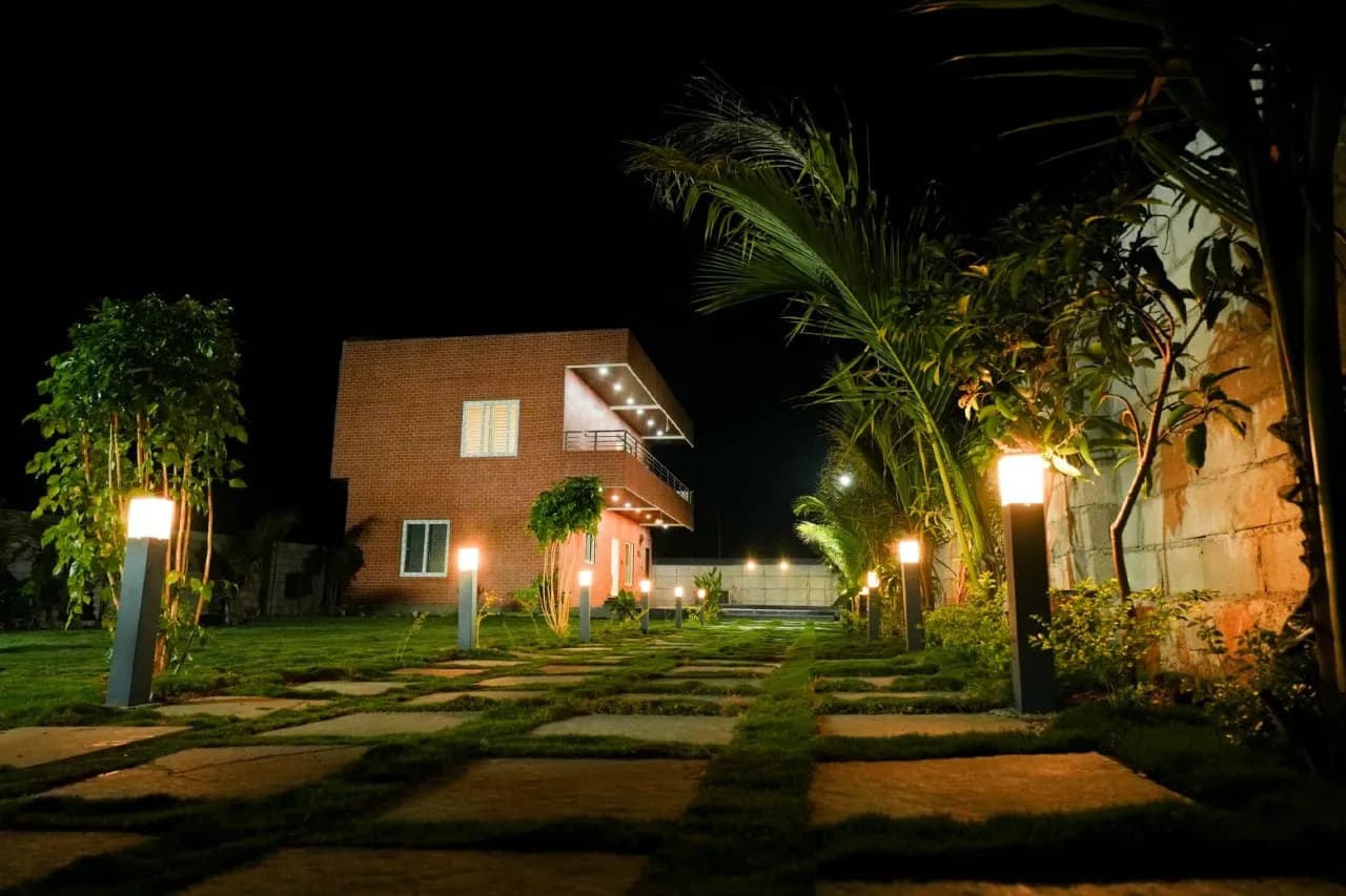 Square Farm Retreat, private farmhouse in Moinabad, Hyderabad
