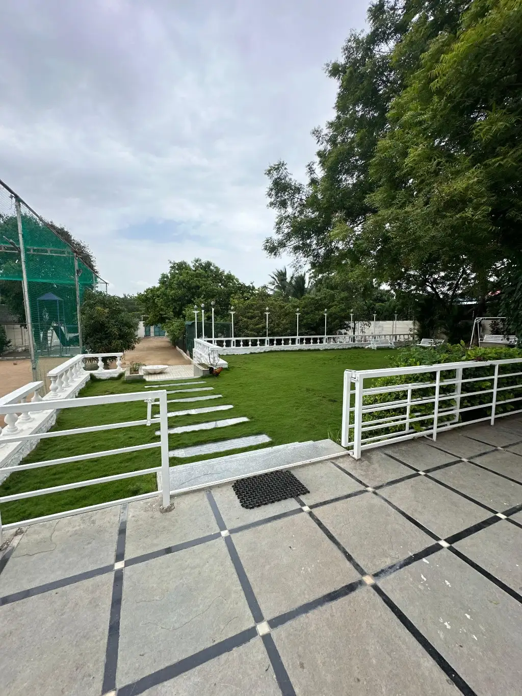 White House with Box Cricket, private farmhouse in Moinabad, Hyderabad – photo 7