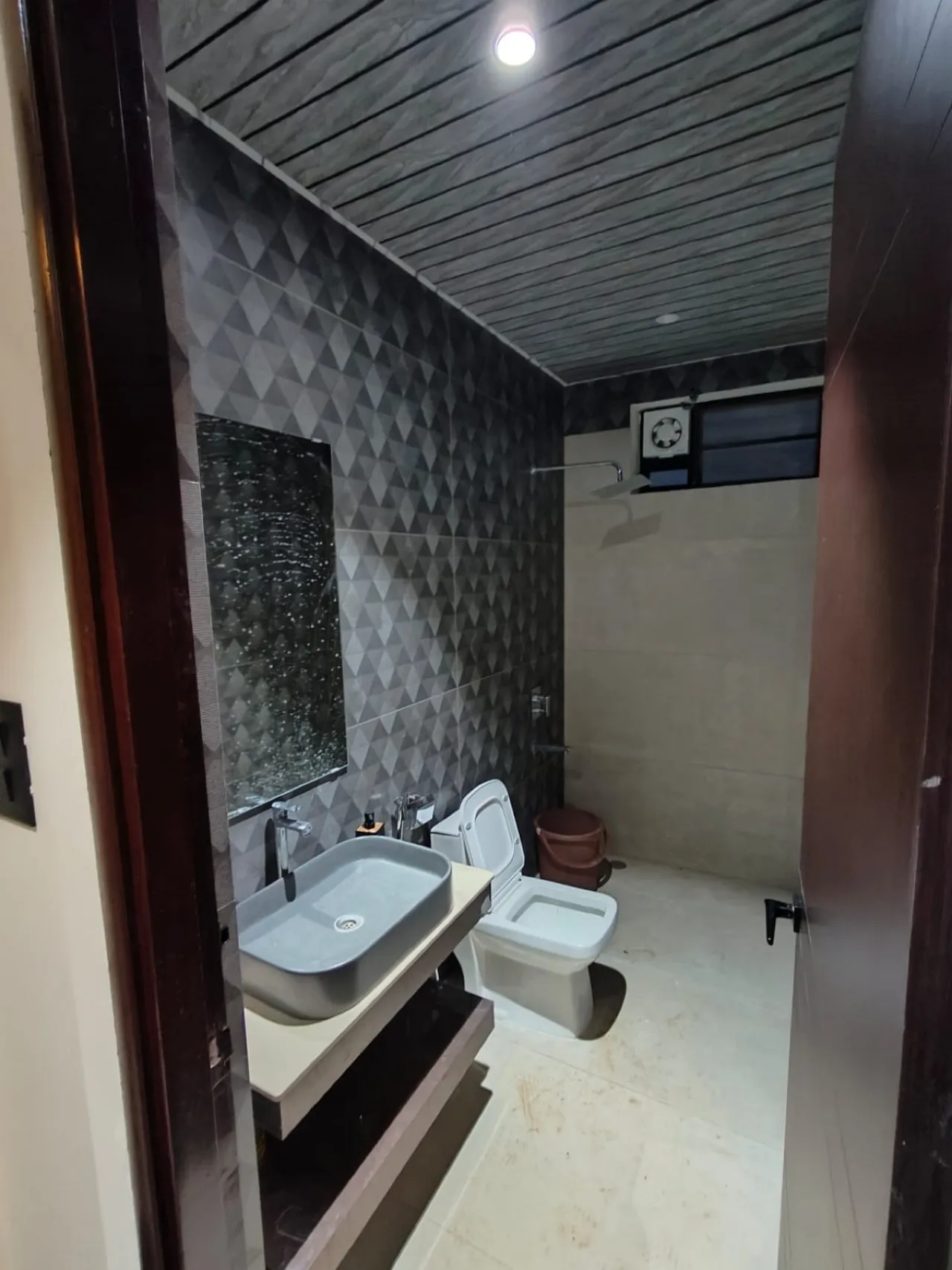 Joy Retreat, private farmhouse in Moinabad, Hyderabad – photo 12
