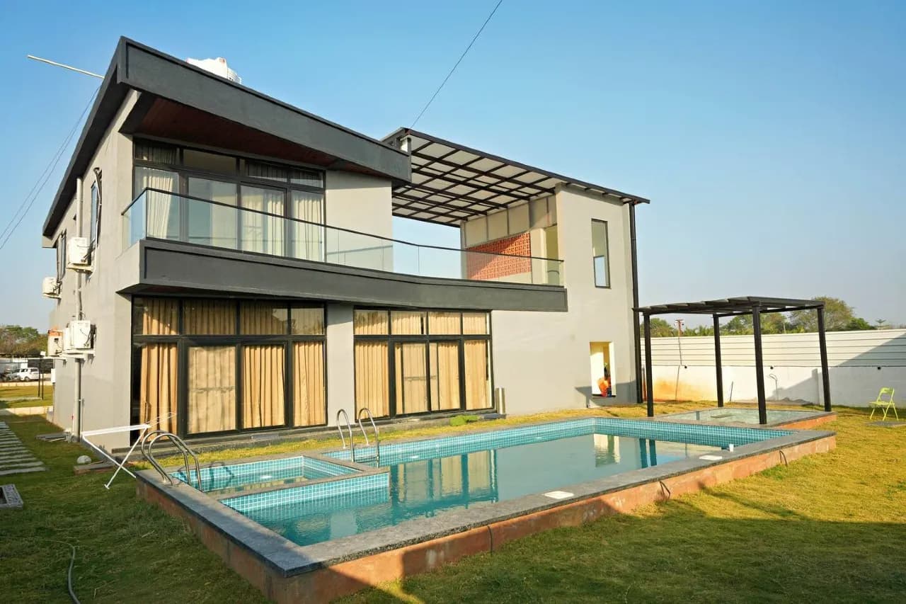 Joy Retreat, private farmhouse in Moinabad, Hyderabad