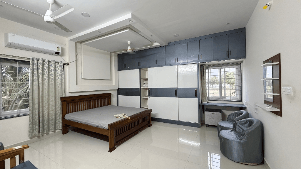 Lush Horizon Villa with Box Cricket, private farmhouse in Moinabad, Hyderabad – photo 8