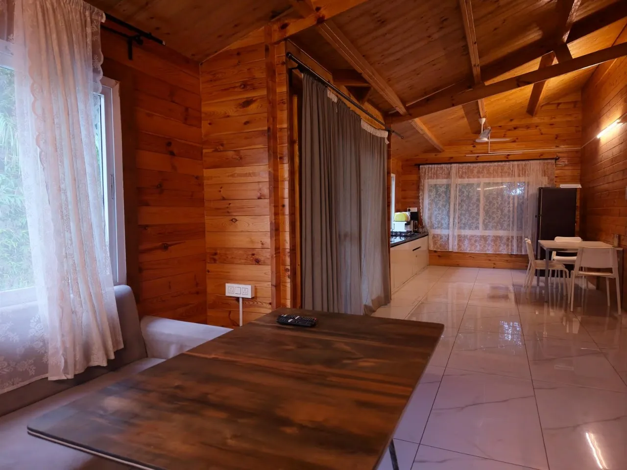 wooden escape, private farmhouse in Moinabad, Hyderabad – photo 3