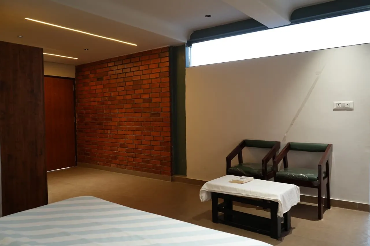 Fieldstone Escape, private farmhouse in Moinabad, Hyderabad – photo 10
