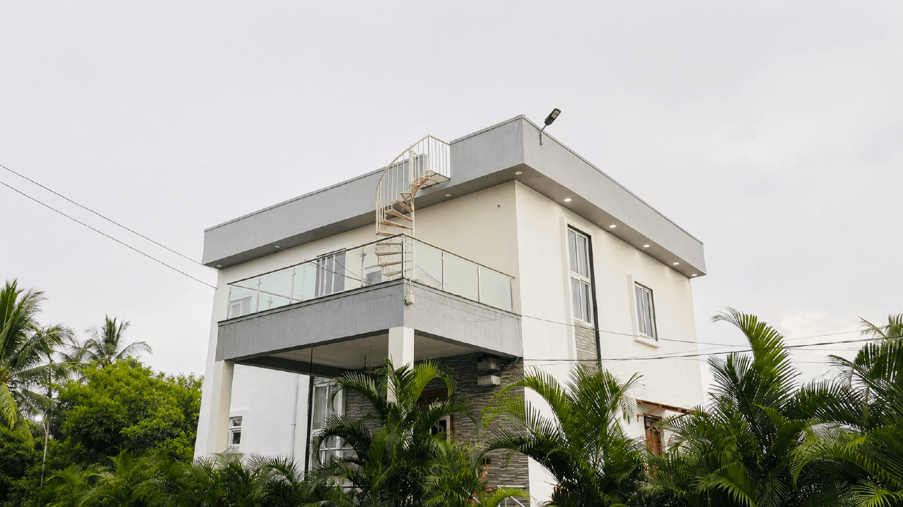 Lush Horizon Villa with Box Cricket, private farmhouse in Moinabad, Hyderabad – photo 11