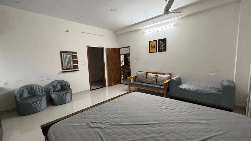 Lush Horizon Villa with Box Cricket, private farmhouse in Moinabad, Hyderabad – photo 7
