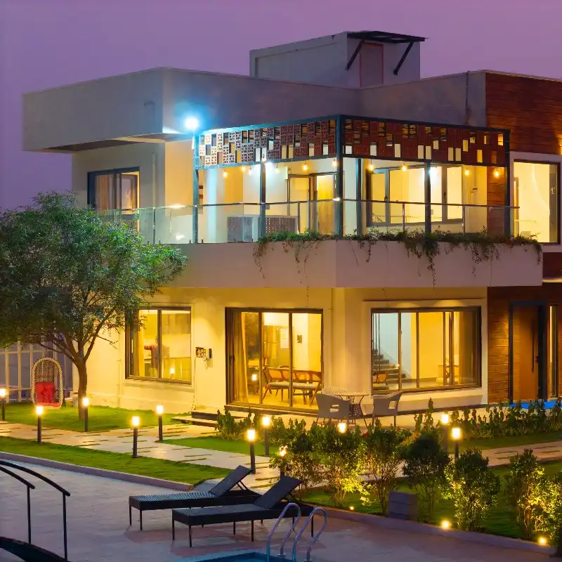 Silver Meadows, private farmhouse in Moinabad, Hyderabad
