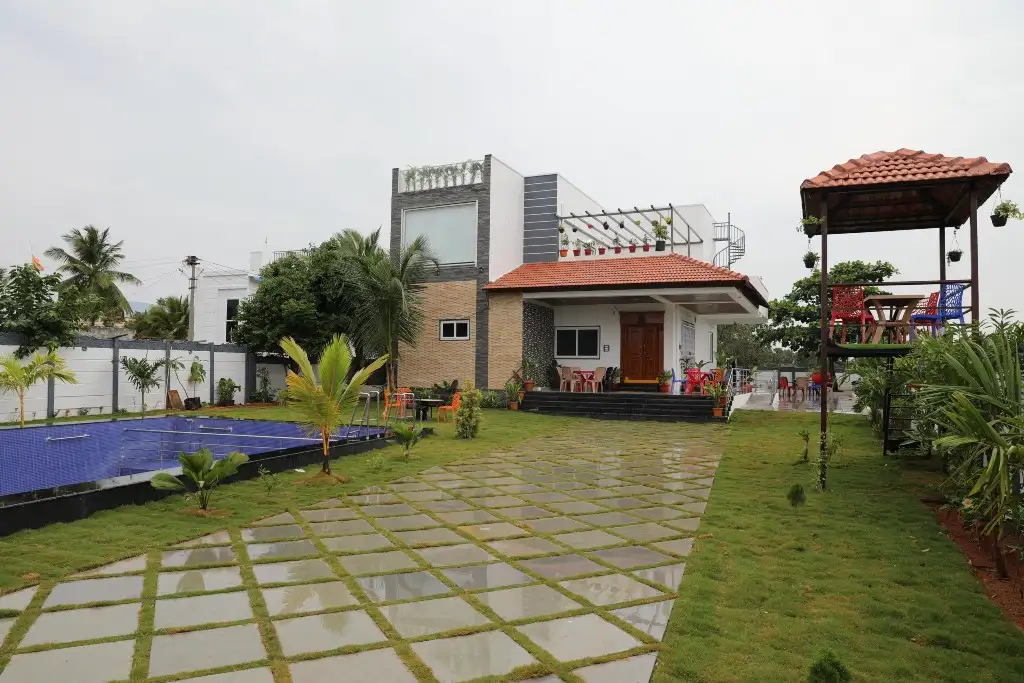 Pale Velugu Farm Stays, private farmhouse in Ibrahimpatnam, Hyderabad