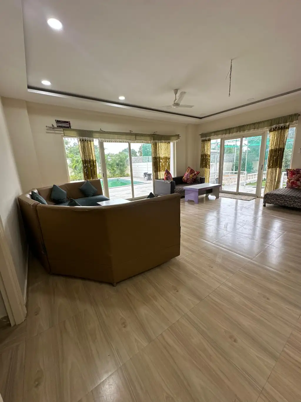 White House with Box Cricket, private farmhouse in Moinabad, Hyderabad – photo 3