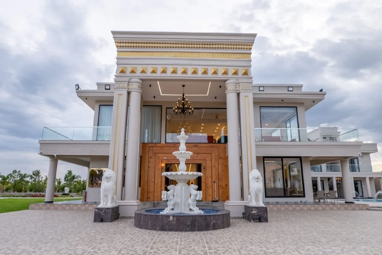Gold luxury farm house, private farmhouse in Moinabad, Hyderabad