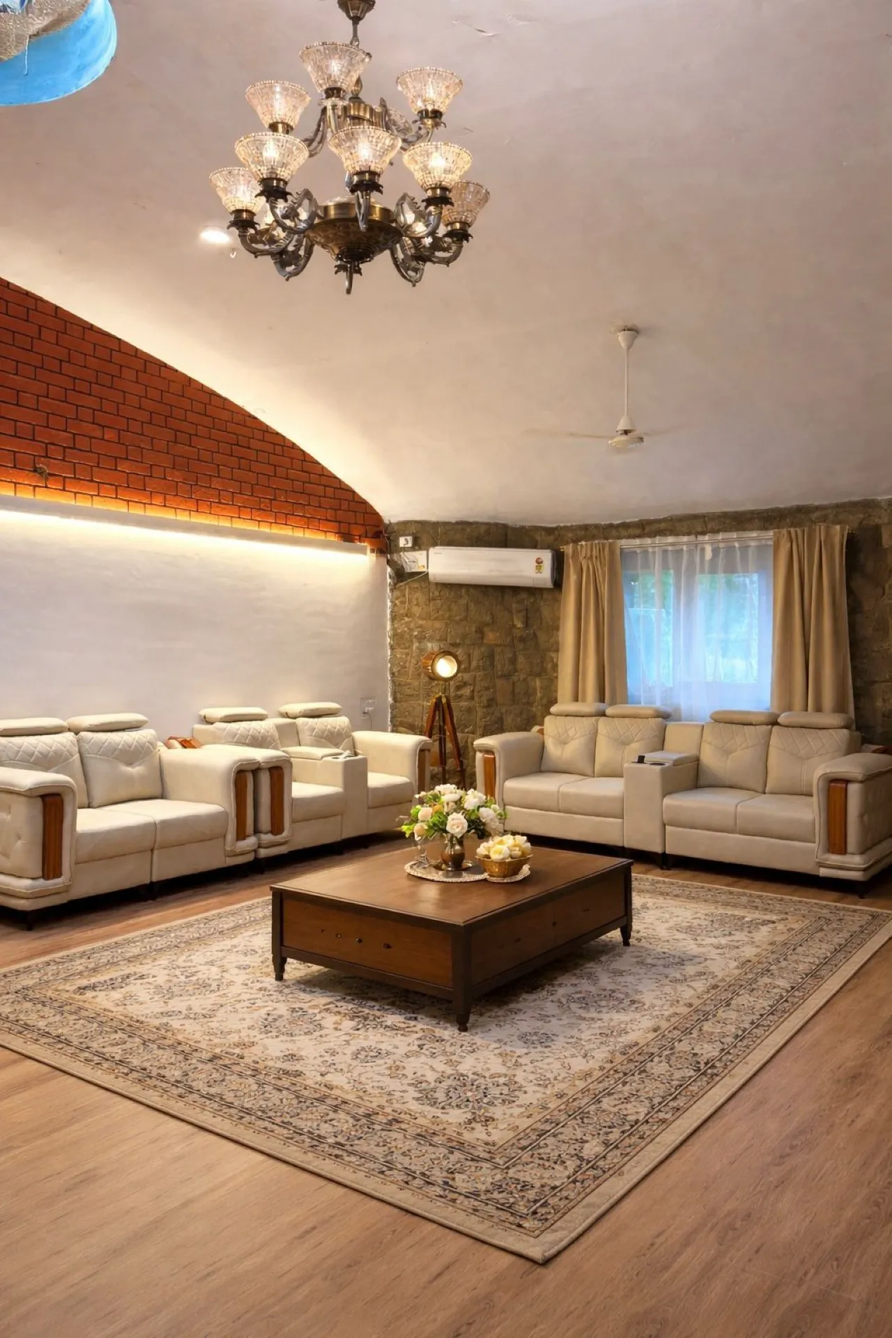 Living room at Hideaway Grove Retreat, Moinabad