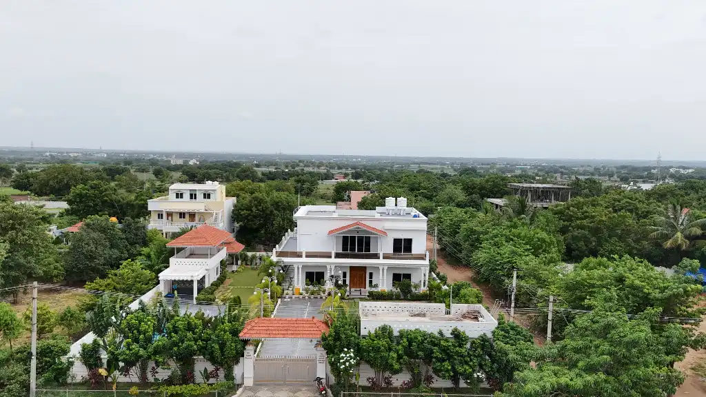 Aerial view of the farmhouse at KK Palace, Moinabad