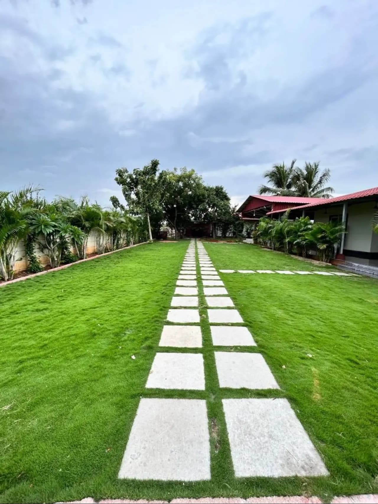 Lawn at VRV Farm House, Moinabad